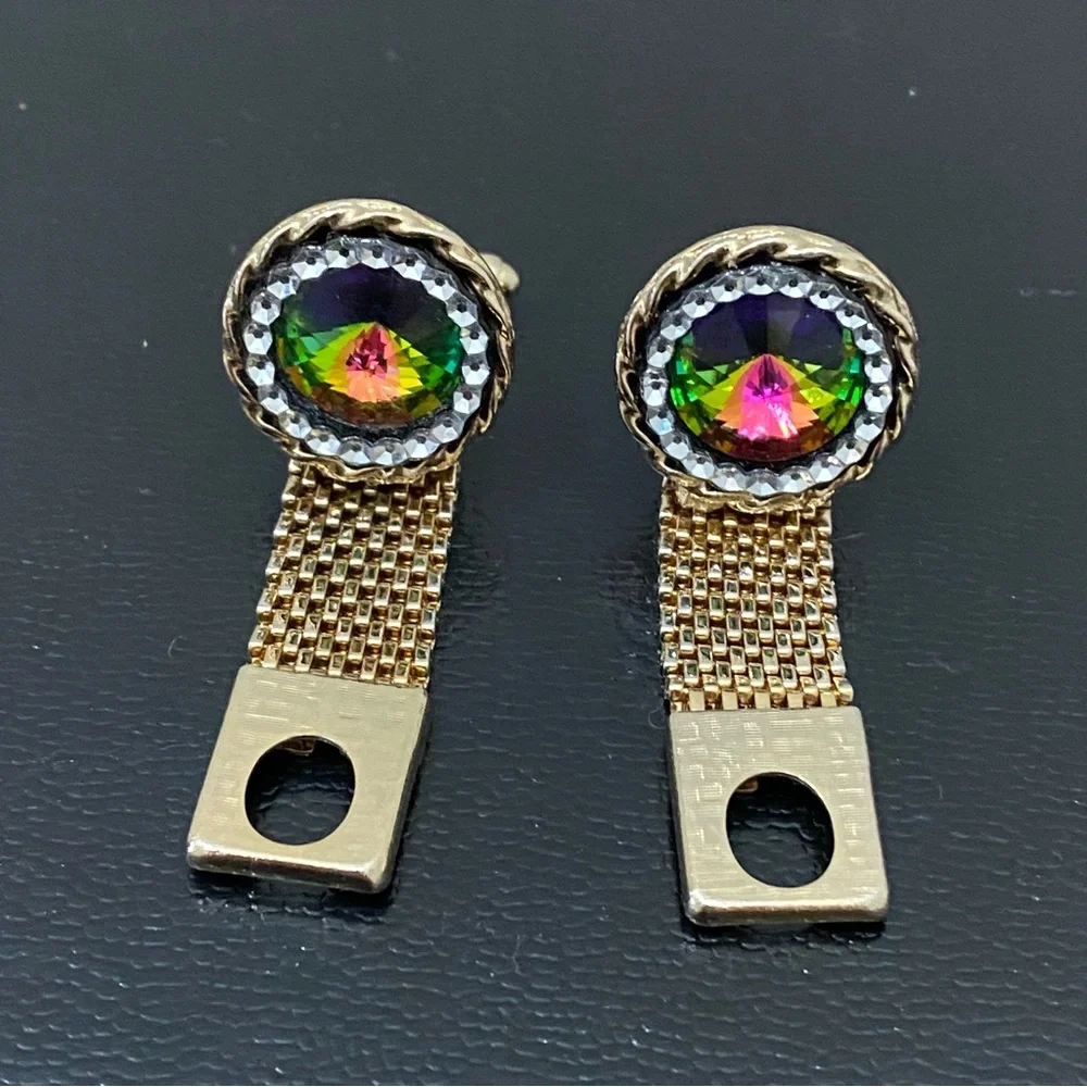 Hadley vintage gold